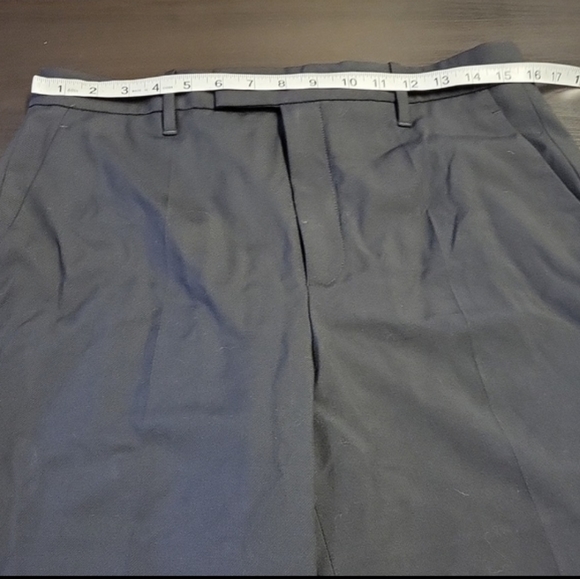 Gucci Black Capri Crop Fit Flat Front High-Waisted Pants Size 44(8) - Picture 11 of 17